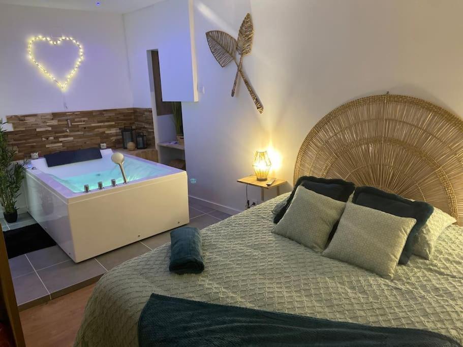 Lover Dose Spa Виерзон Екстериор снимка